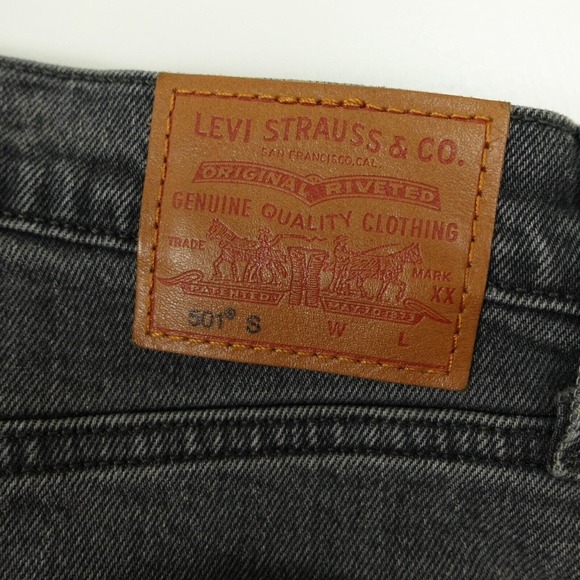 Levi's Premium 501 Skinny Button Fly Denim Jeans Womens SZ 28x28 Gray Distressed - Picture 8 of 16